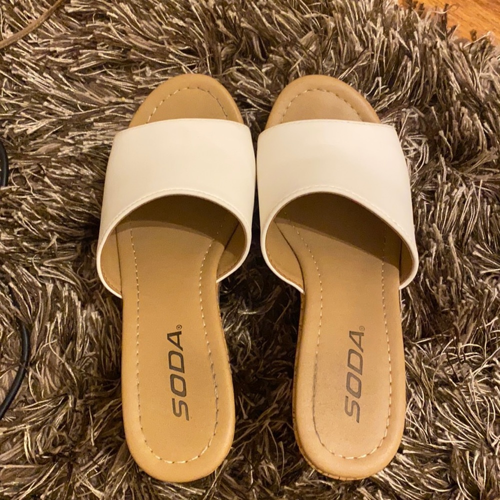 Soda slip on wedges